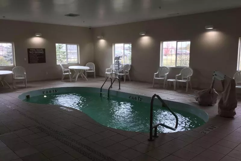 Microtel Inn & Suites By Wyndham Dickinson