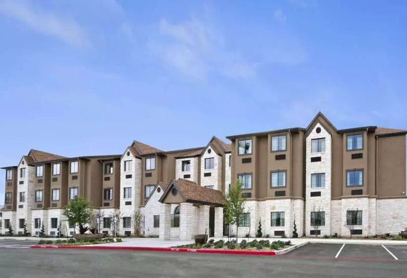 Microtel Inn & Suites By Wyndham Round Rock