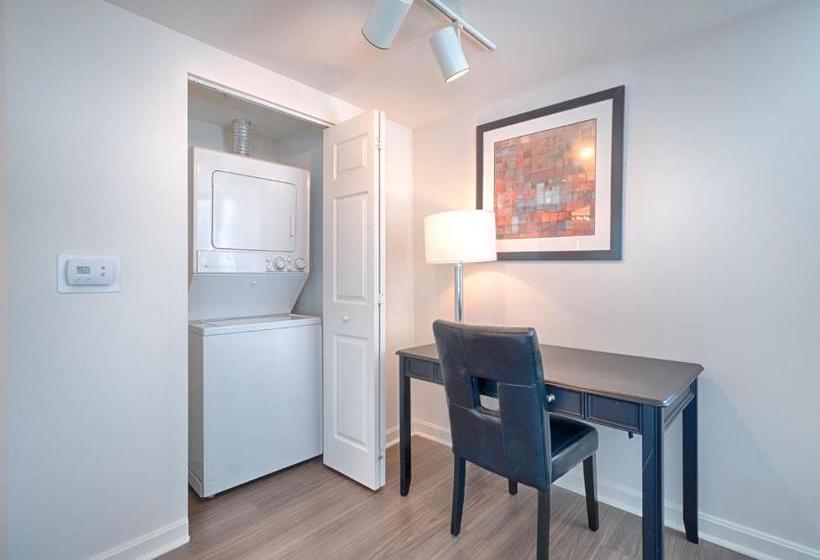 Oakwood At Ballston Place