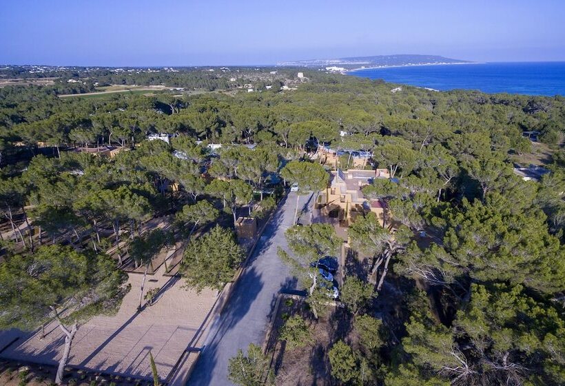 Ses Eufabietes Apartments & Restaurant