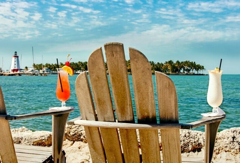 Tranquility Bay Resort