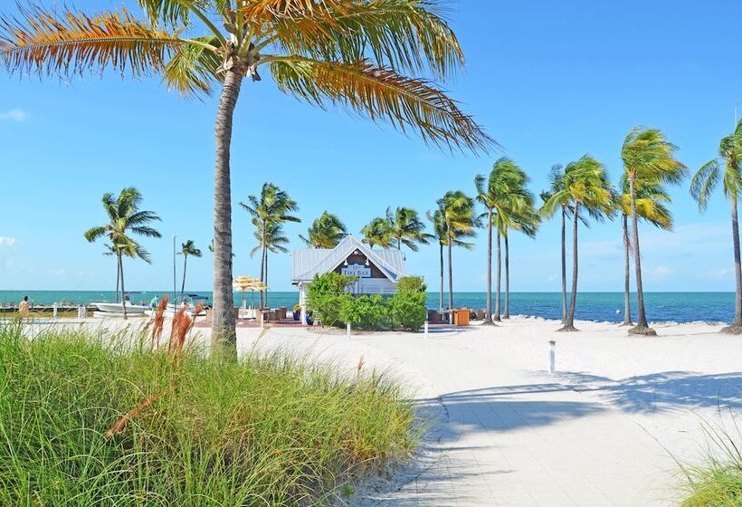 Tranquility Bay Resort