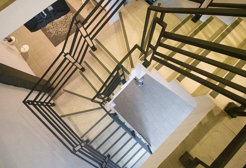 בית מלון כפרי Reddoorz Plus @ Manokwari City Center