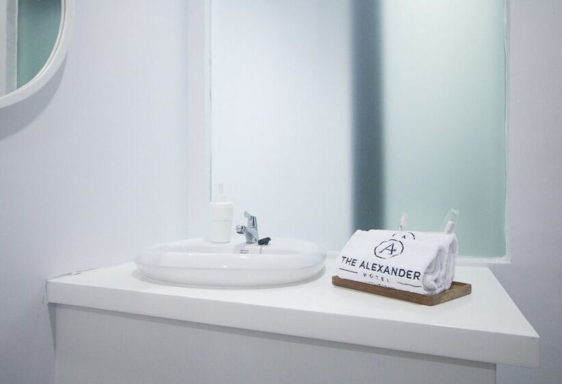 בית מלון כפרי Reddoorz Plus @ Manokwari City Center