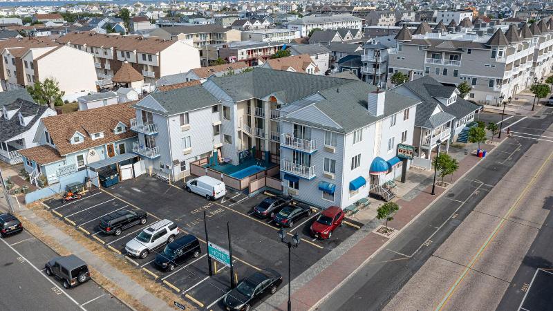 Charlee Villas Beach Hotel Oceanblock