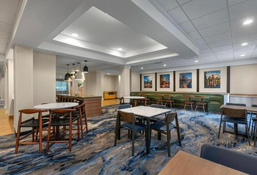 Fairfield Inn & Suites Elizabeth City