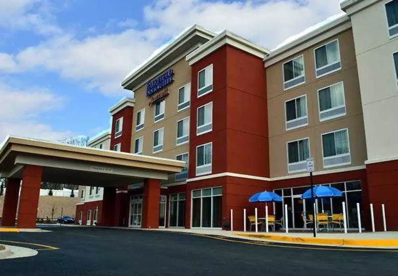 Fairfield Inn & Suites By Marriott Stafford Quantico