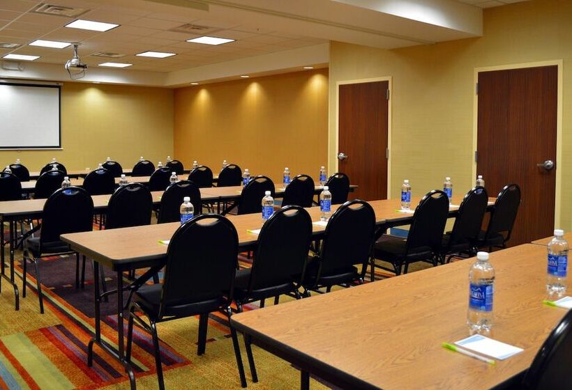 Fairfield Inn & Suites By Marriott Stafford Quantico