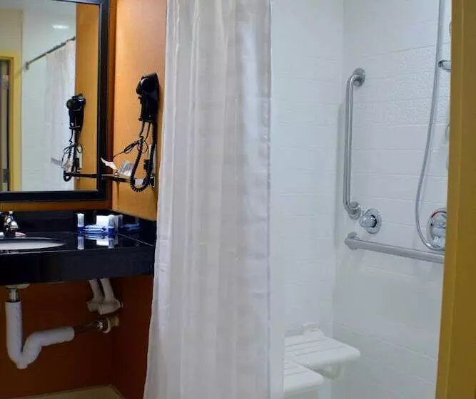 Fairfield Inn & Suites By Marriott Stafford Quantico