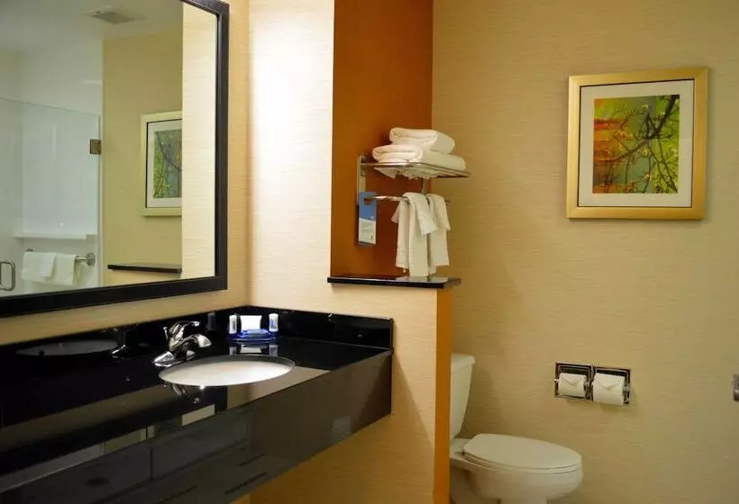 Fairfield Inn & Suites By Marriott Stafford Quantico