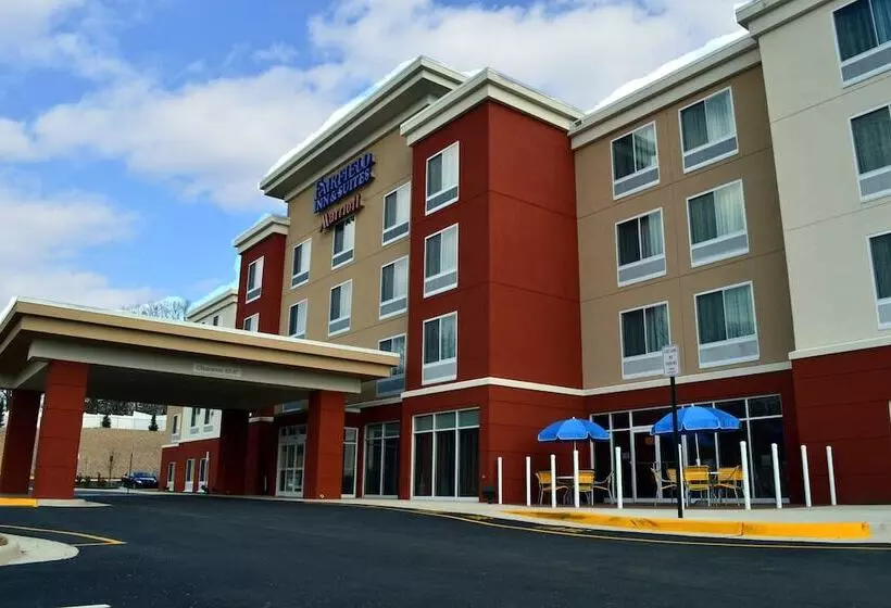Fairfield Inn & Suites By Marriott Stafford Quantico