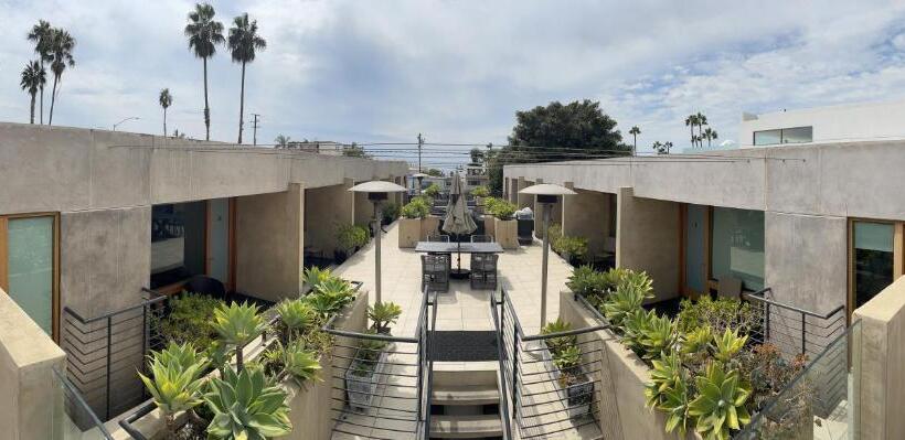 ホテル 14 West Laguna Beach