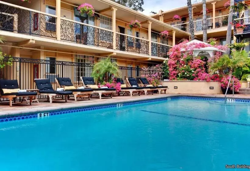 Отель 14 West Laguna Beach