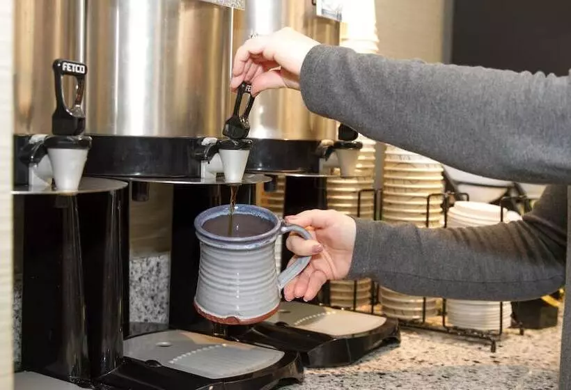 ホテル Acadia Inn