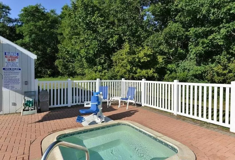 ホテル Acadia Inn