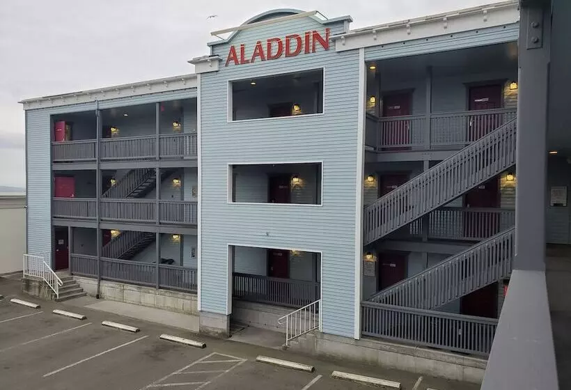 Отель Water Front Inn