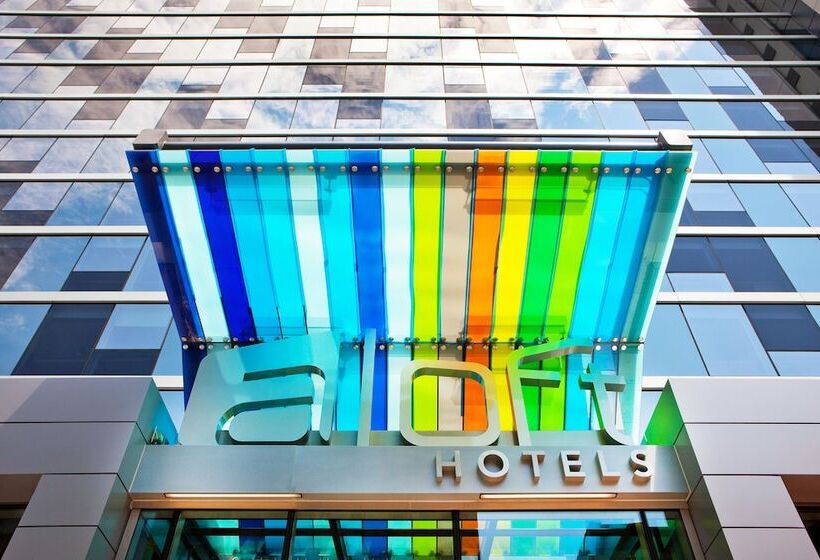 ホテル Aloft Chicago Downtown River North