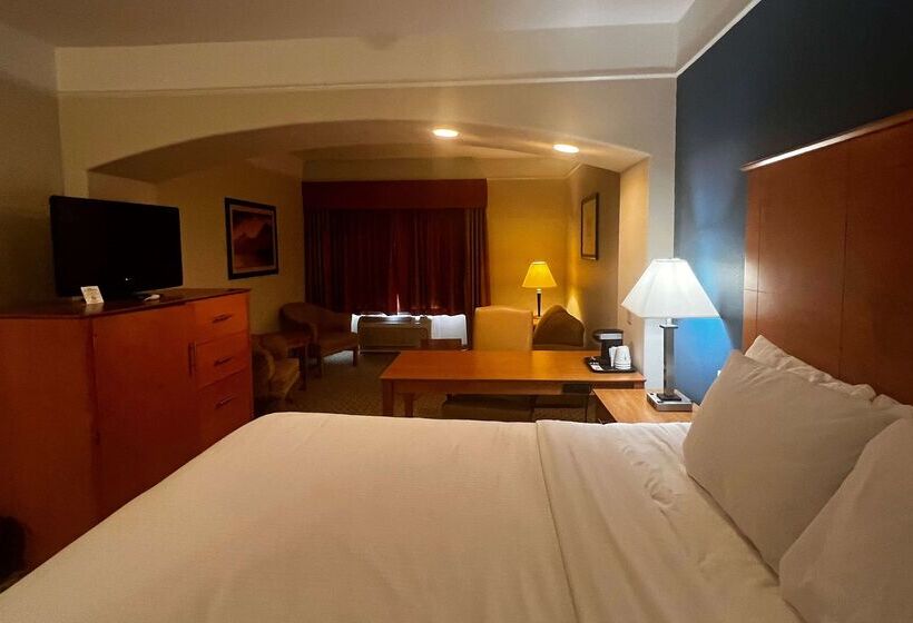 בית מלון כפרי Baymont By Wyndham Brenham