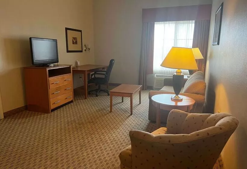 בית מלון כפרי Baymont By Wyndham Brenham