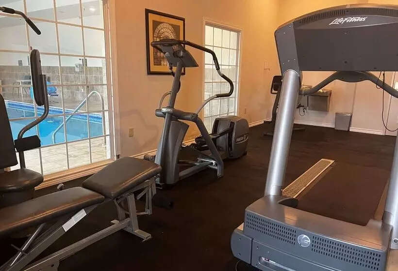 בית מלון כפרי Baymont By Wyndham Brenham