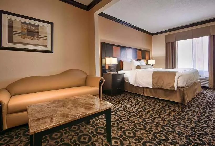 ホテル Best Western Plus Airport Inn & Suites