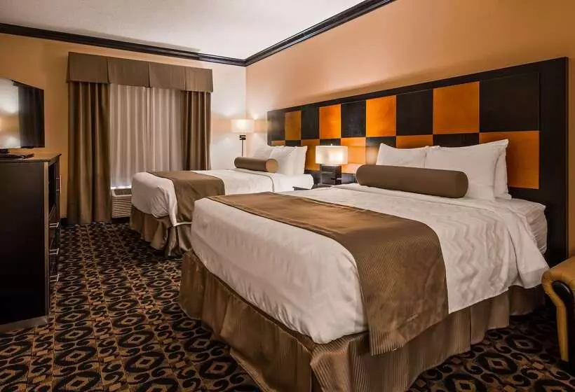 ホテル Best Western Plus Airport Inn & Suites