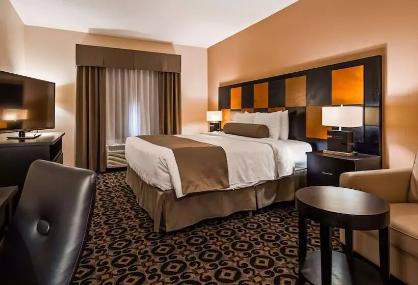 ホテル Best Western Plus Airport Inn & Suites