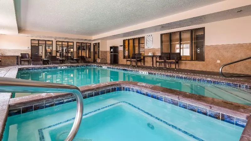 ホテル Best Western Plus Airport Inn & Suites