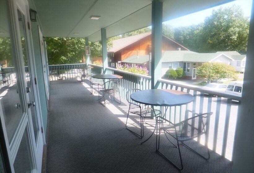 בית מלון כפרי Catskill Mountain Lodge