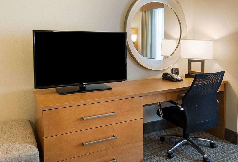 בית מלון כפרי Comfort Suites Bossier City  Shreveport East