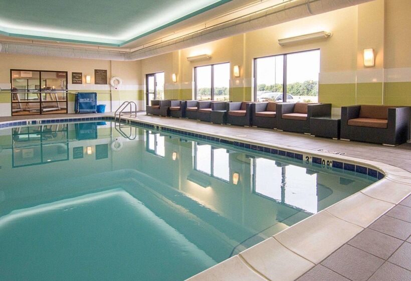 בית מלון כפרי Comfort Suites Bossier City  Shreveport East