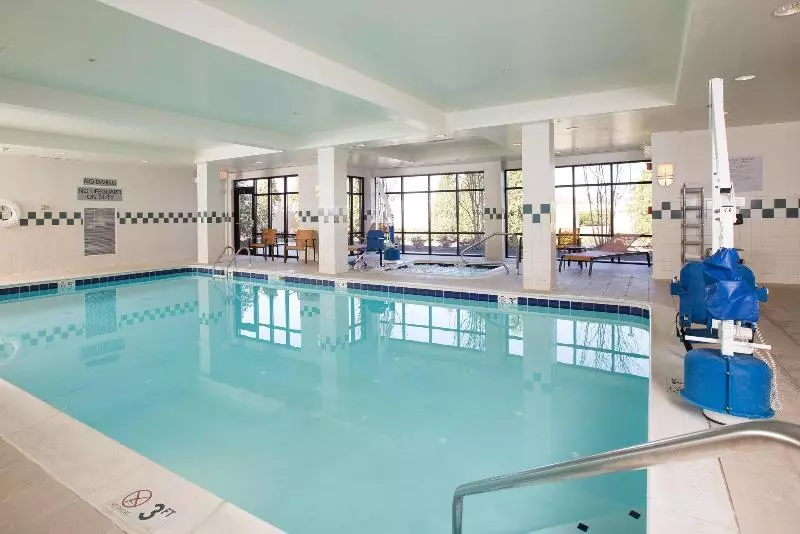 酒店 Courtyard By Marriott Winchester Medical Center