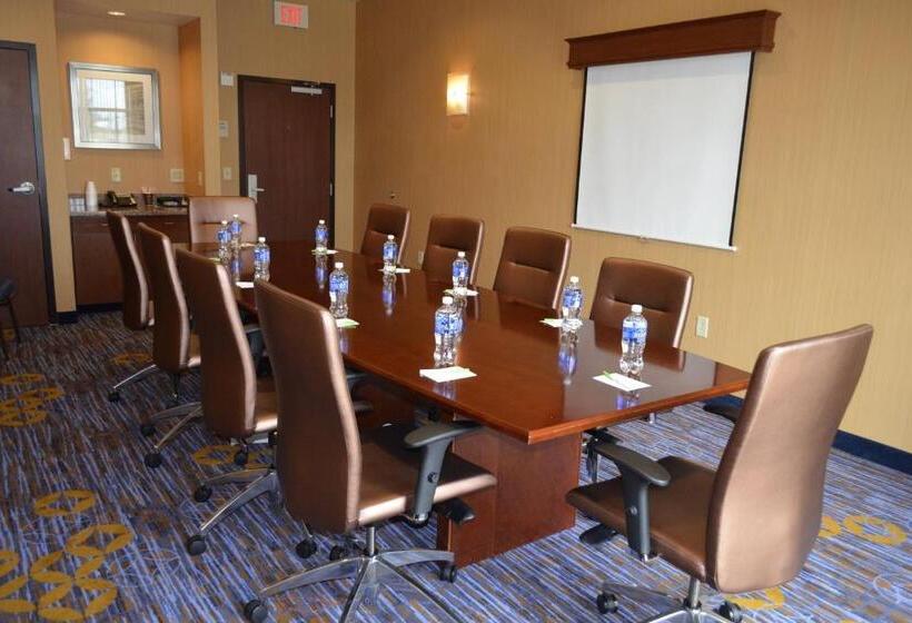 Отель Courtyard By Marriott Winchester Medical Center