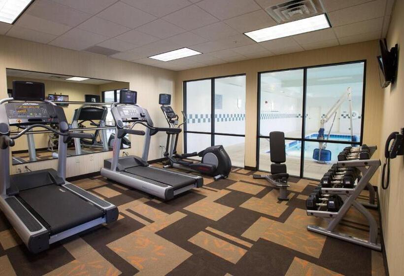 Отель Courtyard By Marriott Winchester Medical Center