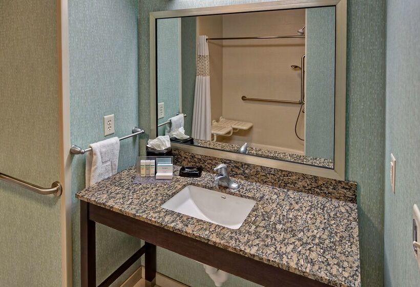 בית מלון כפרי Hampton Inn Belton/kansas City Area