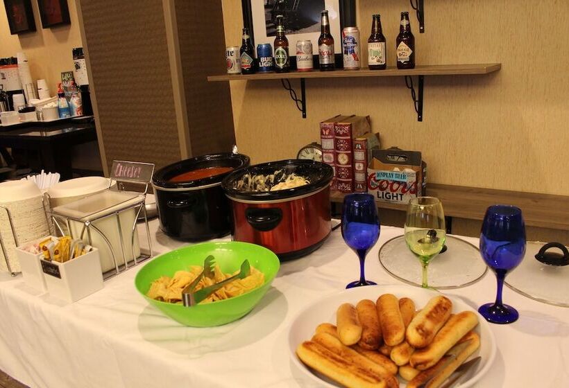 בית מלון כפרי Hampton Inn Belton/kansas City Area