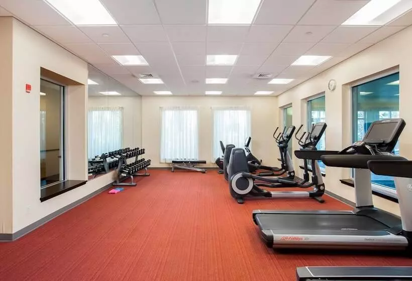 בית מלון כפרי Hyatt Place Pensacola Airport