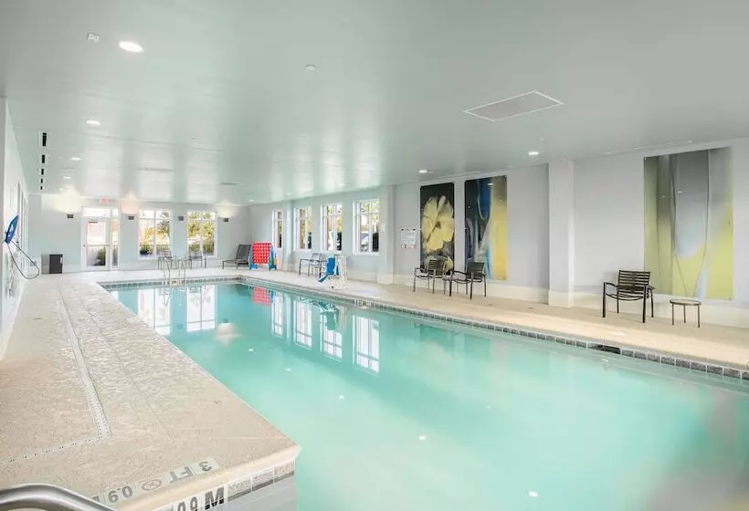 בית מלון כפרי Hyatt Place Pensacola Airport