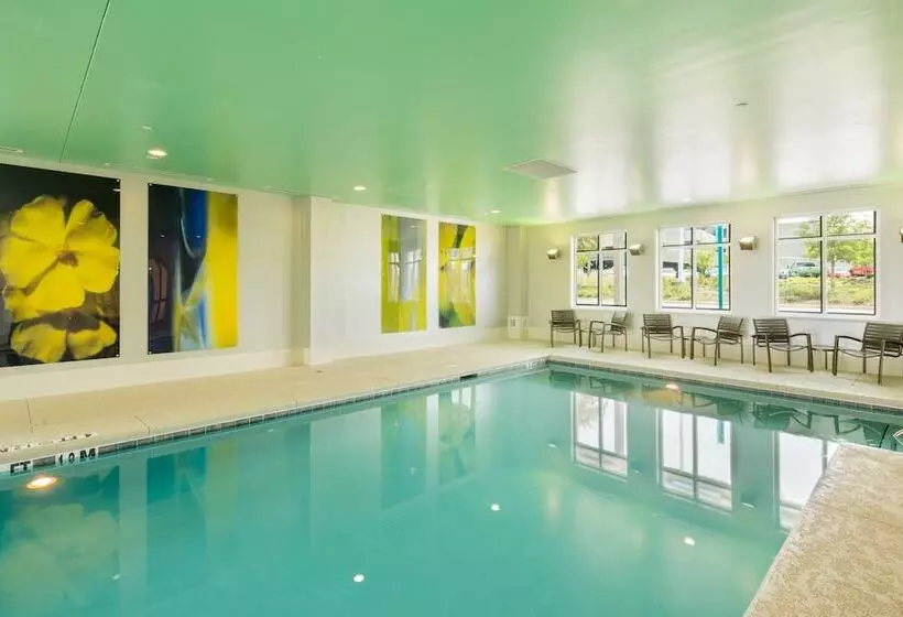 בית מלון כפרי Hyatt Place Pensacola Airport