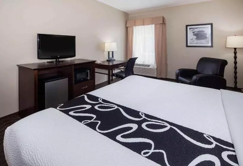 هتل La Quinta By Wyndham Inglewood