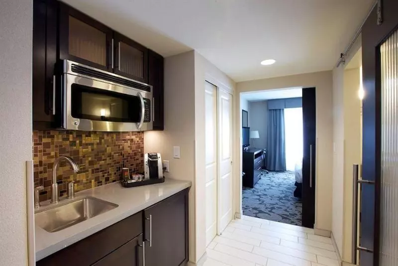 Отель Prairie Meadows Casino Racetrack And