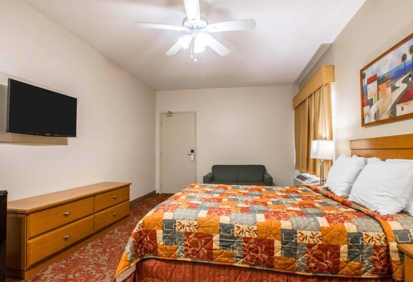 בית מלון כפרי Rodeway Inn Encinitas North