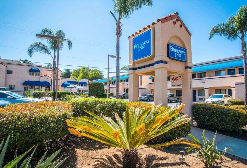 בית מלון כפרי Rodeway Inn Encinitas North