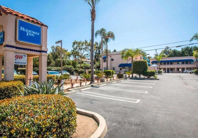 בית מלון כפרי Rodeway Inn Encinitas North