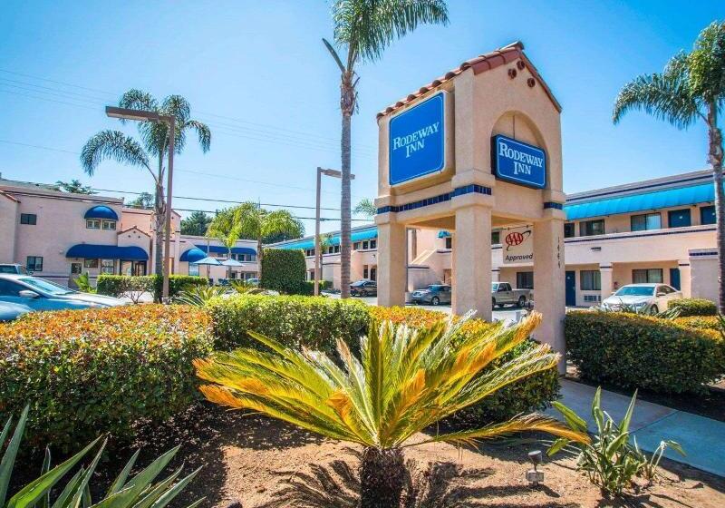בית מלון כפרי Rodeway Inn Encinitas North