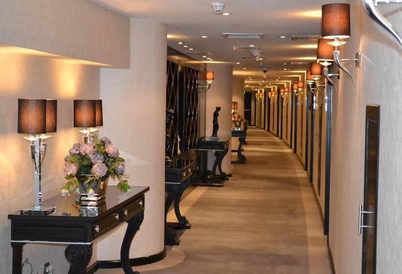 Sun City Hotel   The Gabriel