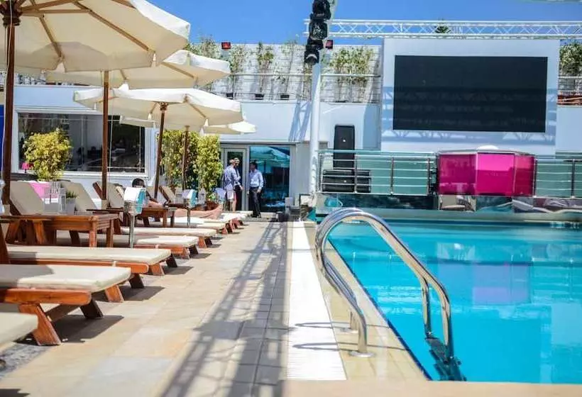 Sun City Hotel   The Gabriel