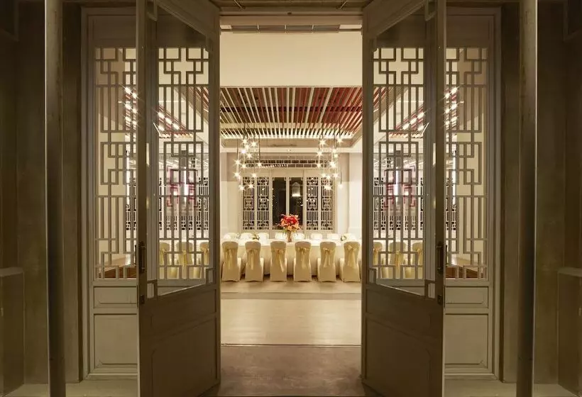 هتل The Quarter Hualamphong By Uhg