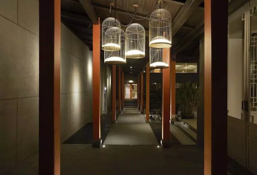 هتل The Quarter Hualamphong By Uhg