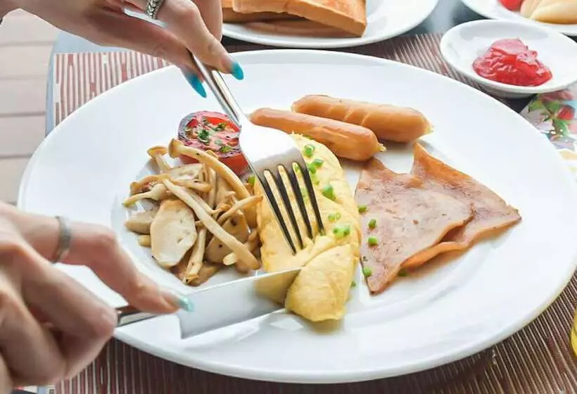 هتل The Quarter Hualamphong By Uhg